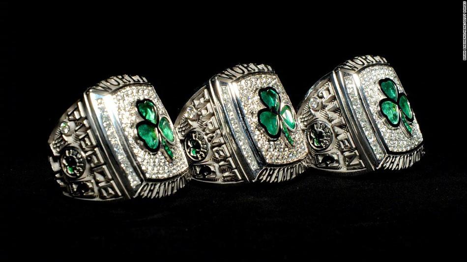 凯尔特人08年的冠军戒指