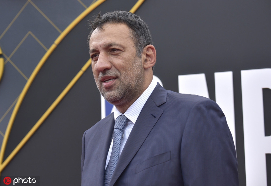 群星盛装出席NBA年度颁奖典礼 神盾局局长为黑白双雄颁奖