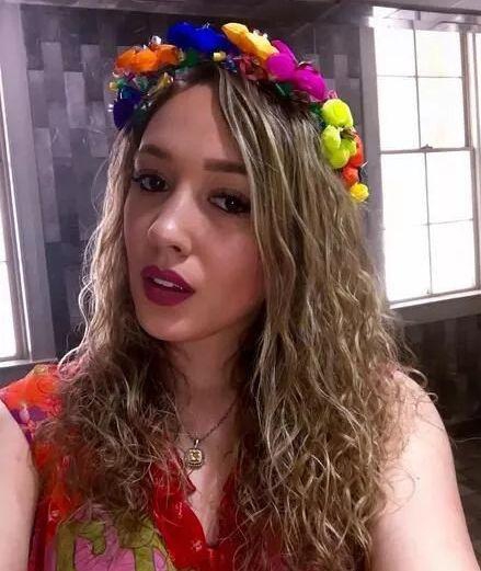 NBA最低调的皇妃！肤白貌美大长腿的教师 湖人大腿金屋藏娇变痴汉