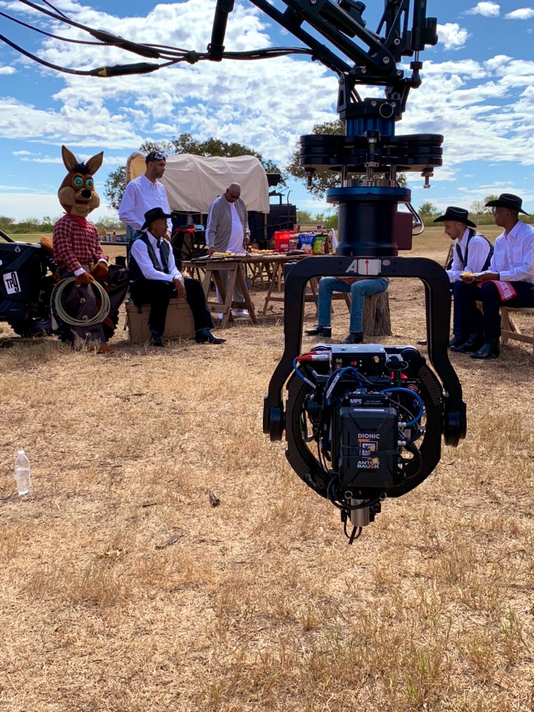 GDP再度同框！马刺沙雕广告传奇版 聚齐了队史最佳阵容