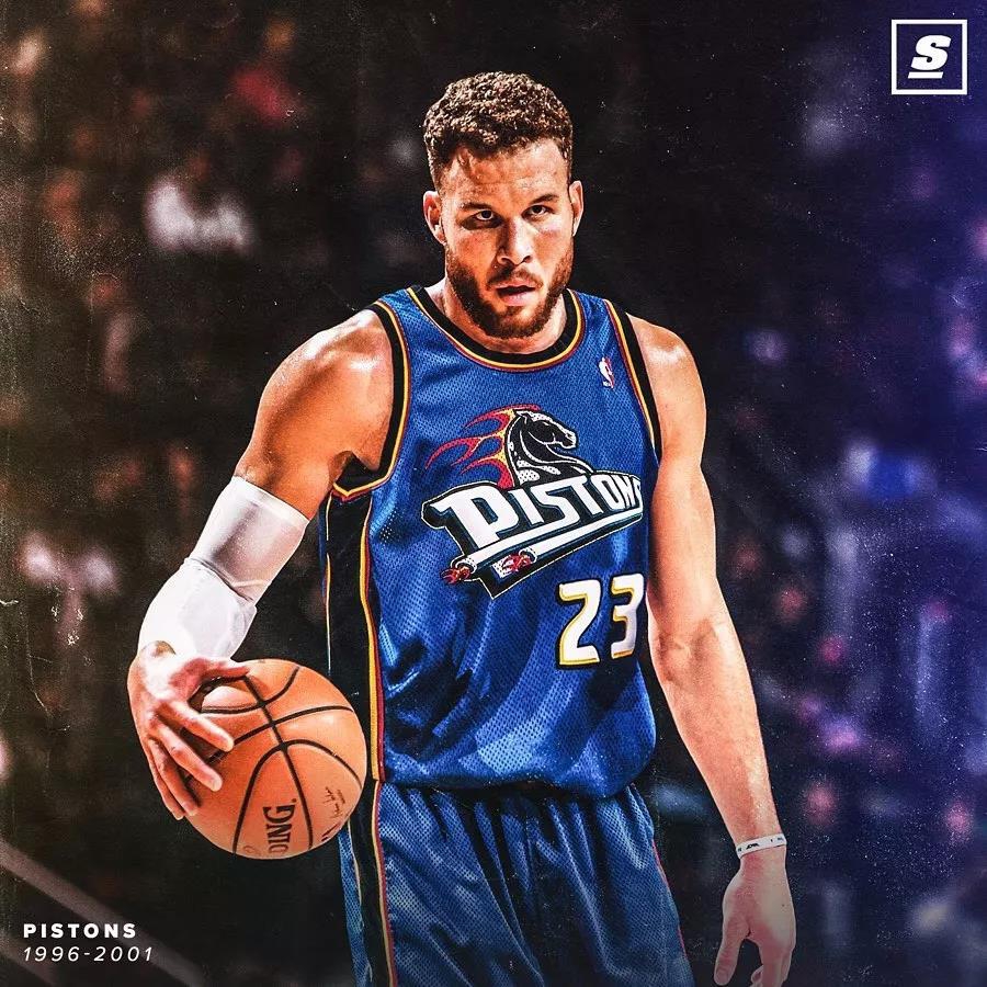 格里芬身穿活塞复古球衣