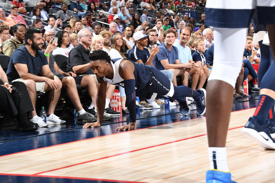 [高清组图]美国男篮队内热身赛 蓝队97-78白队