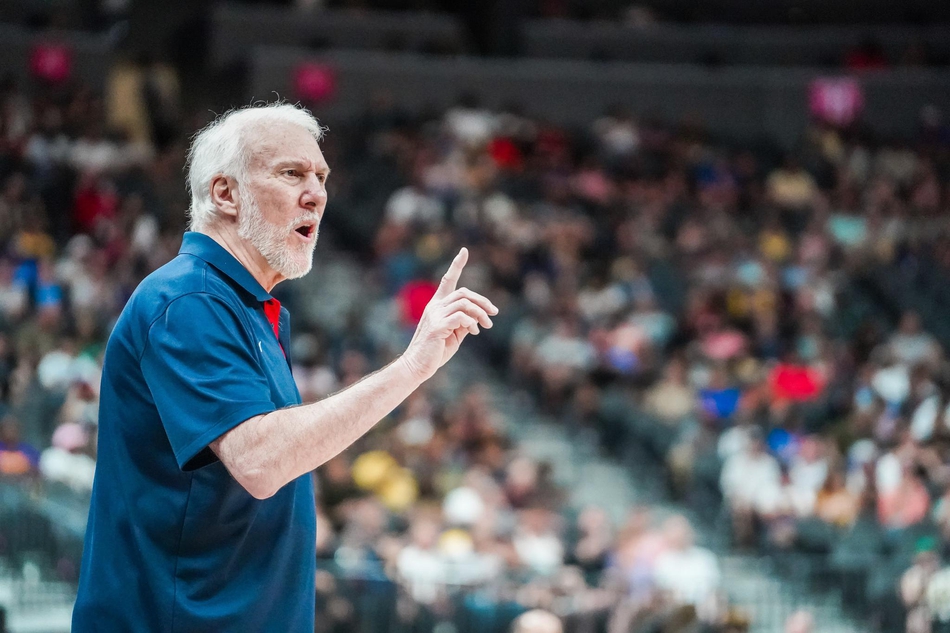 [高清组图]美国男篮队内热身赛 蓝队97-78白队