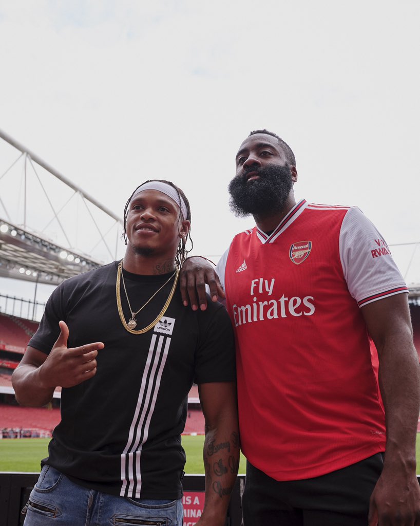 火箭官宣威少加盟 哈登却已经为其他球队拍摄定妆照