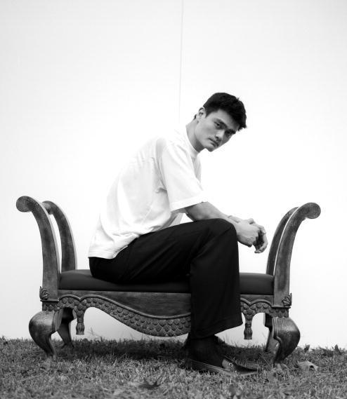 2米26强行小清新！姚明15年前的这组写真你见过吗？