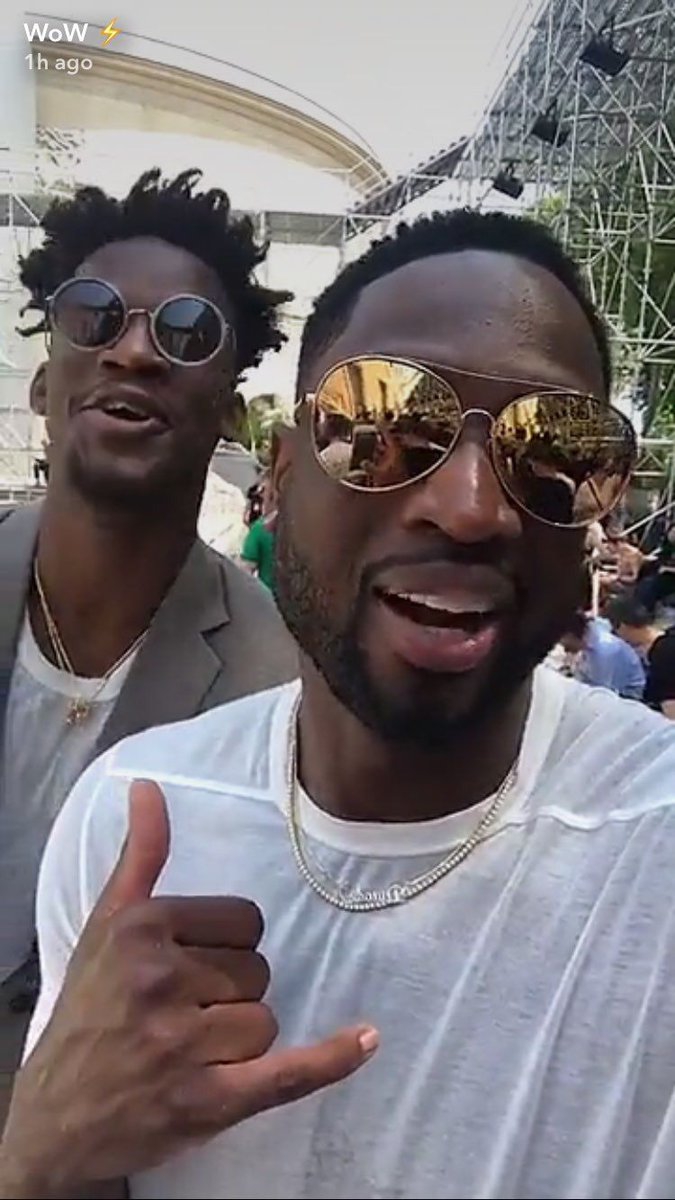 韦德跟巴特勒一起度假