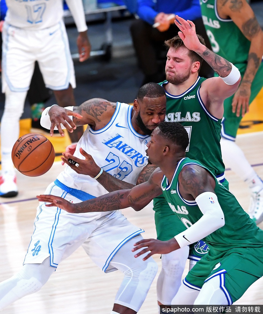 [NBA常规赛]独行侠115-138湖人