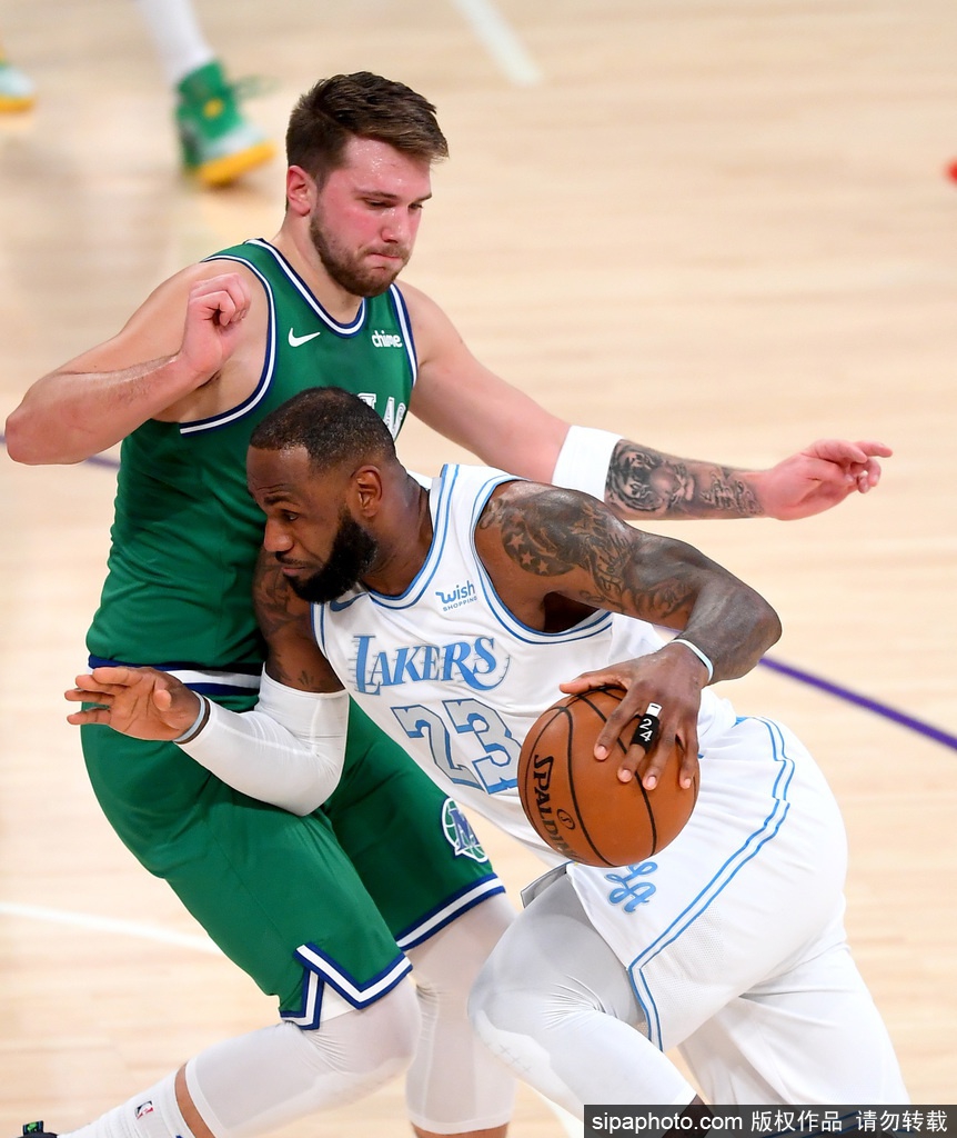 [NBA常规赛]独行侠115-138湖人