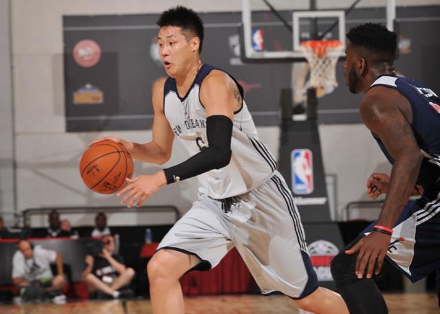 打过夏季联赛的中国球员：孙悦搭档沃尔战书豪 1人胳膊比老美还粗