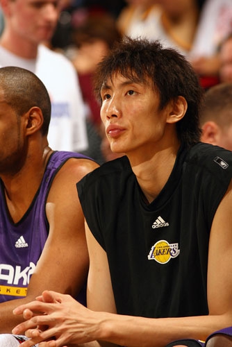 打过夏季联赛的中国球员：孙悦搭档沃尔战书豪 1人胳膊比老美还粗