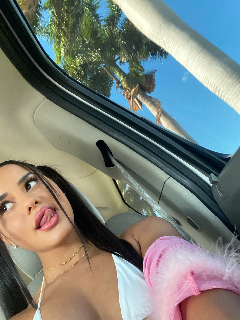 隔离不忘撩妹！热火队草撩上库兹马前女友 700万粉丝的健身网红