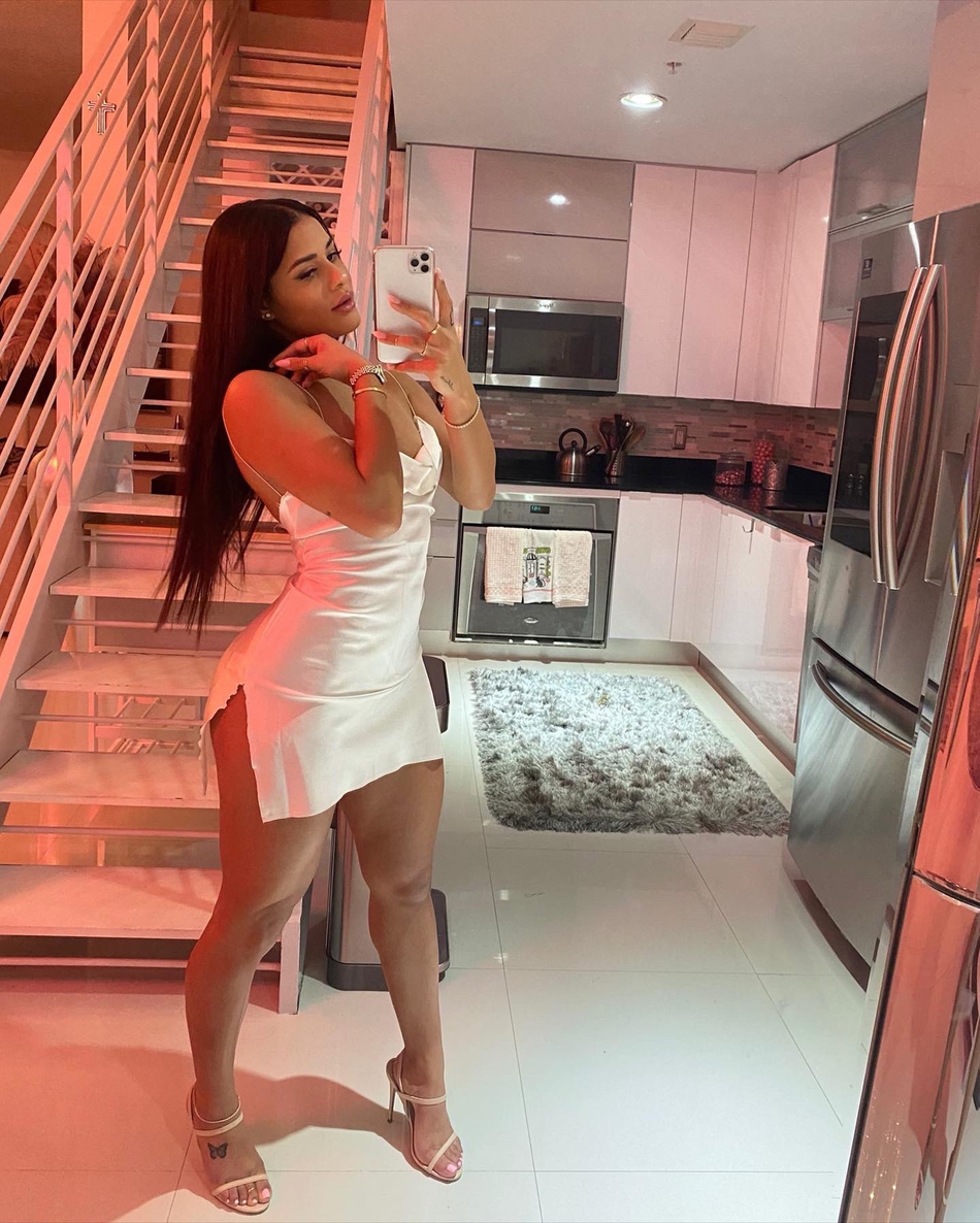 隔离不忘撩妹！热火队草撩上库兹马前女友 700万粉丝的健身网红