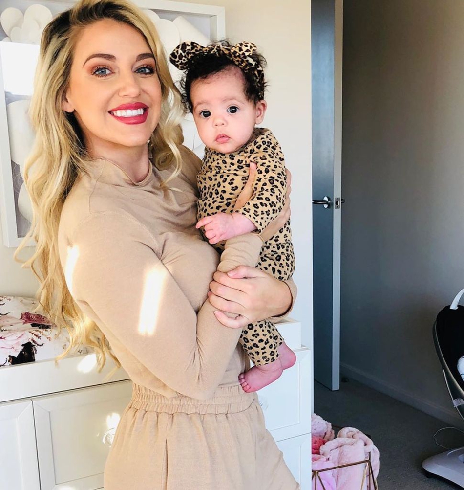 球员不能和拉拉队谈恋爱？为了把前东家的女神追到手 2K之王拼了