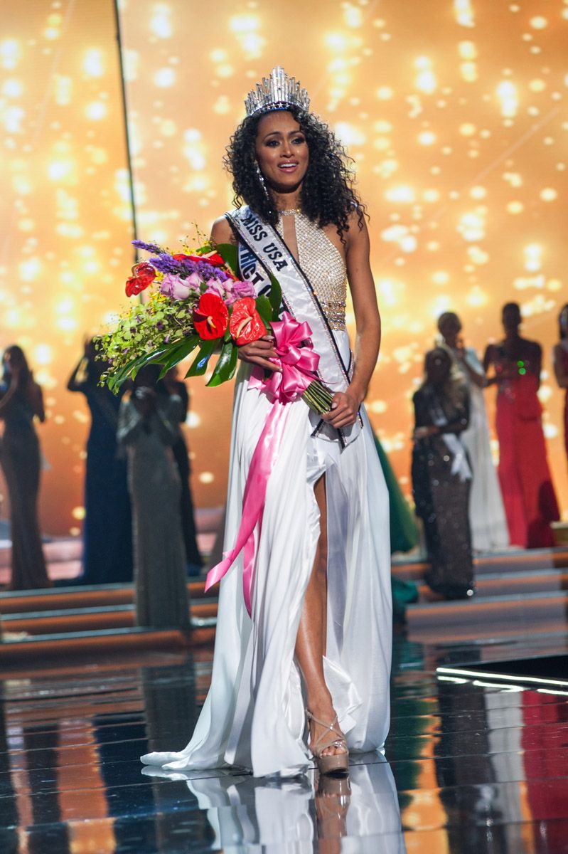 篮网型男1天换1套西装 终于求婚美国小姐成功!这审美甩登哥几条街