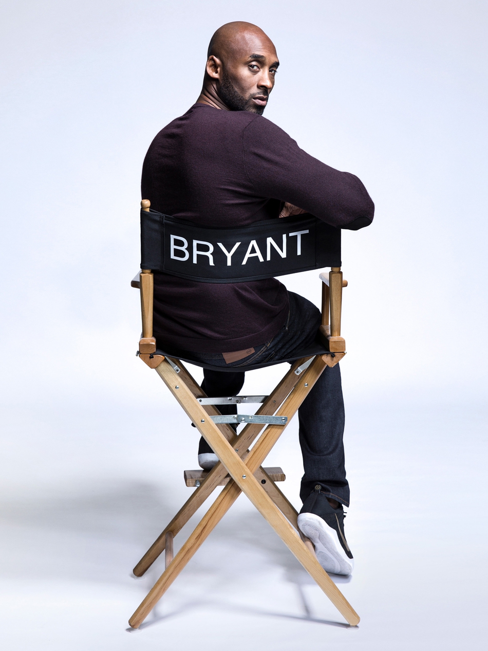 科比拍摄最新写真 变身霸道总裁