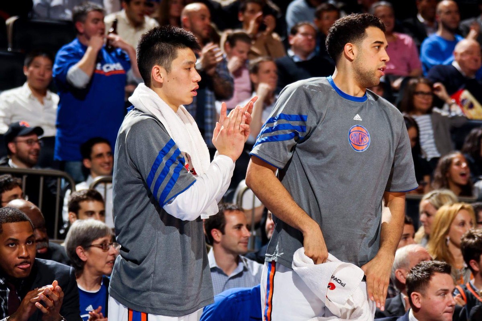 生了俩儿子依旧是超模身材！林书豪基友娶了NBA最性感的辣妈