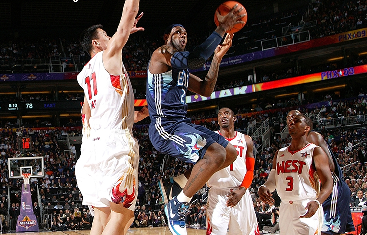 数据揭秘詹姆斯最怕的十位巨星