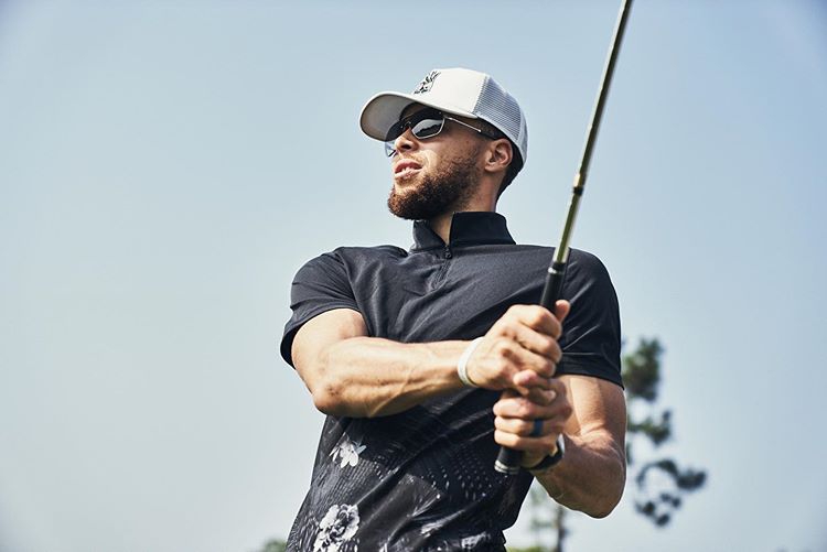 帅就完了！库里举办慈善高尔夫赛 联盟第一库吹前来捧场