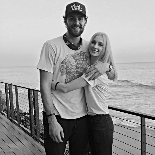 妹妹晒私照为NBA颜王庆生