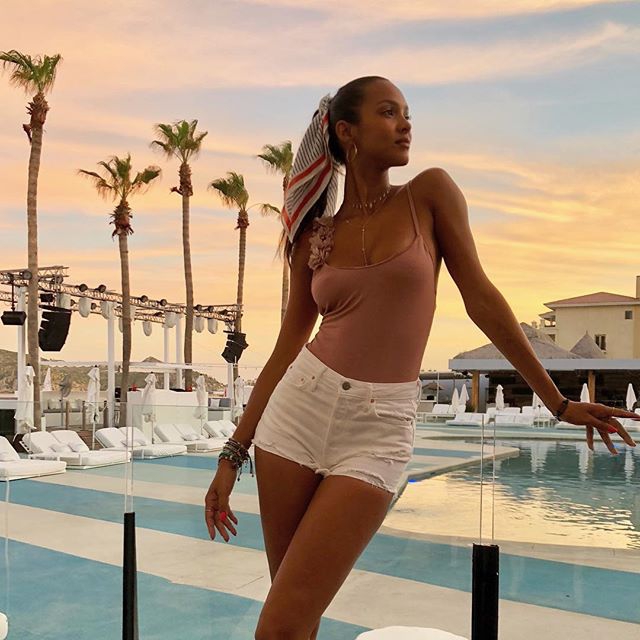 NBA弃将的超模女友