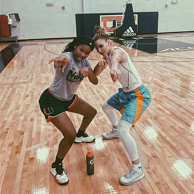 美国版赤木晴子!汤神绯闻女友这波颜值给几分?