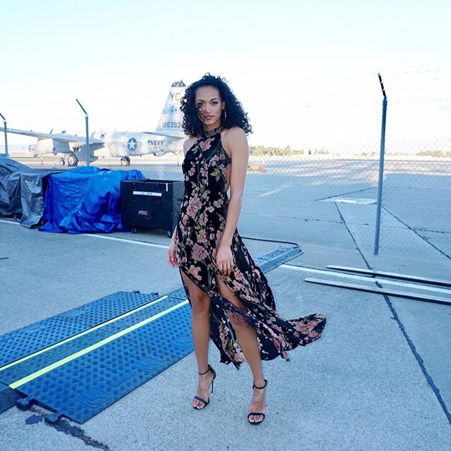 篮网型男1天换1套西装 终于求婚美国小姐成功!这审美甩登哥几条街