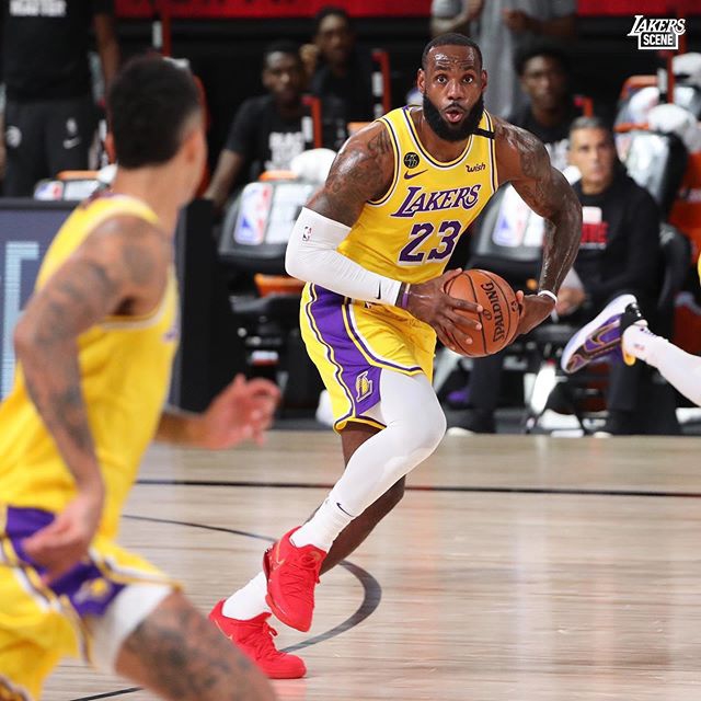 [NBA常规赛]湖人92-107猛龙