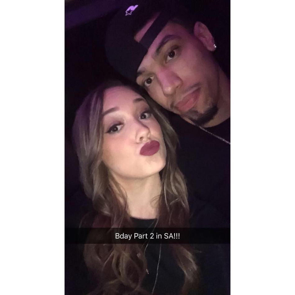 NBA最低调的皇妃！肤白貌美大长腿的教师 湖人大腿金屋藏娇变痴汉