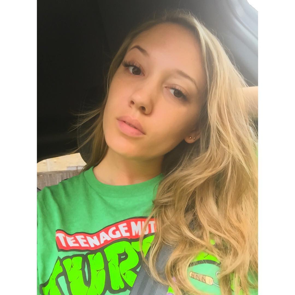 NBA最低调的皇妃！肤白貌美大长腿的教师 湖人大腿金屋藏娇变痴汉