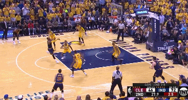 6、2017年季后赛首轮G3，骑士26分逆转步行者