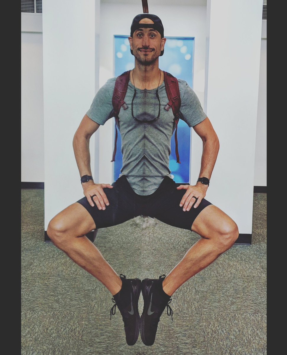 39、他有点像章鱼哥