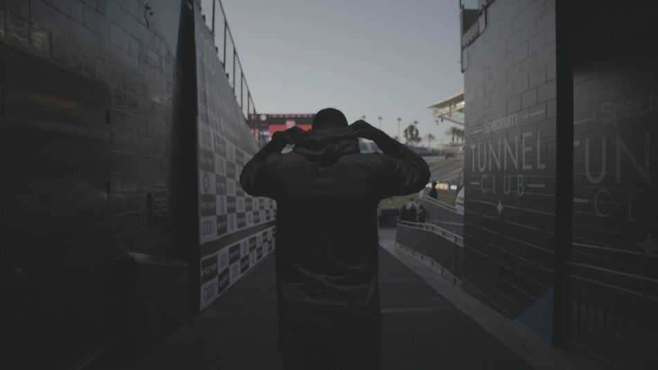 安东尼打不上球很悲惨？他现在的生活能让99%的男人流口水！