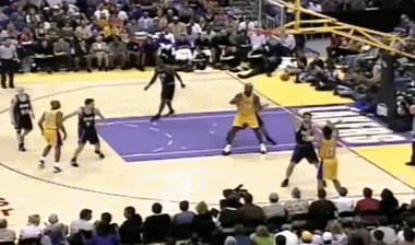 44+21+7！1V5！回顾奥尼尔把对手打出心理阴影的一场比赛