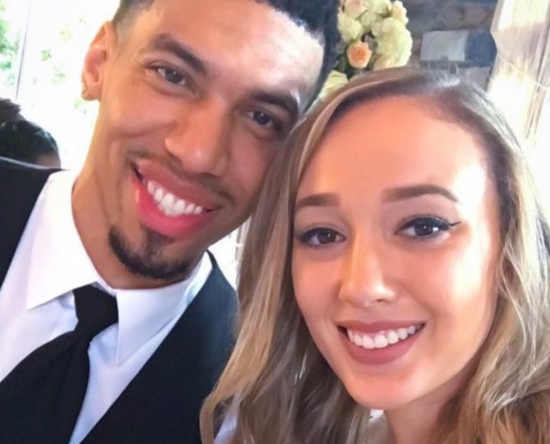 NBA最低调的皇妃！肤白貌美大长腿的教师 湖人大腿金屋藏娇变痴汉