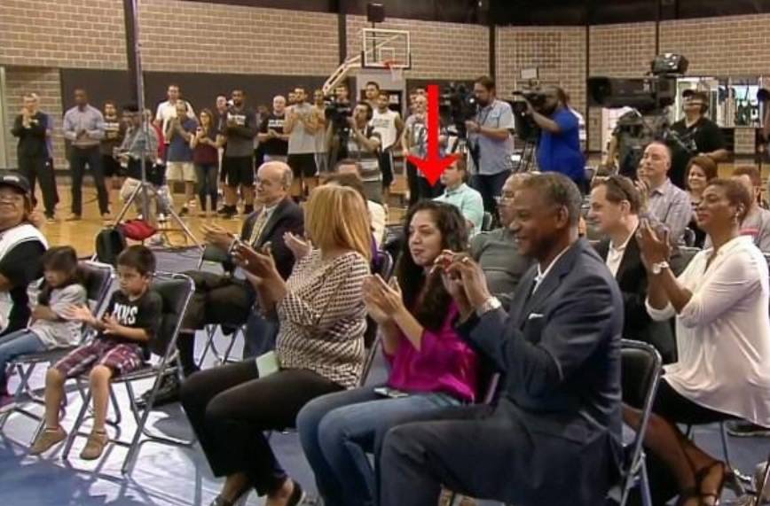 惊世绝杀之后 莱昂纳德神秘的漂亮女友终于曝光了!