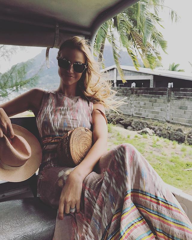 生了俩儿子依旧是超模身材！林书豪基友娶了NBA最性感的辣妈