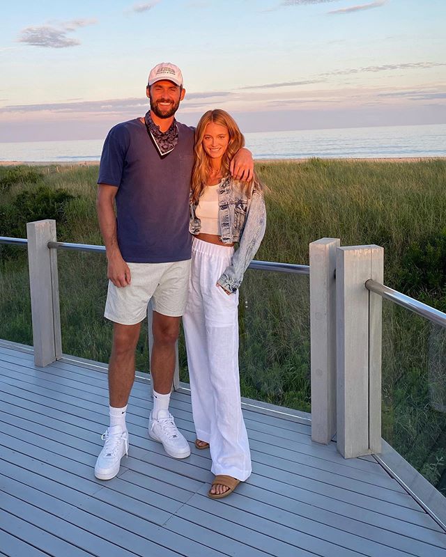 勒夫超模女友近照 这身材颜值刚好跟NBA颜王绝配