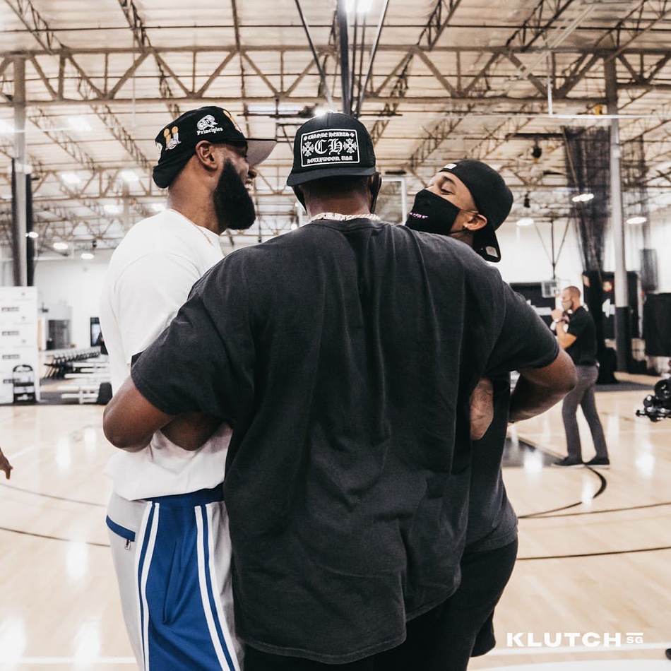 富保罗客户聚会！詹眉领衔追梦特雷杨在列 这要凑成一队真无敌了