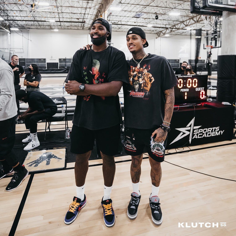 富保罗客户聚会！詹眉领衔追梦特雷杨在列 这要凑成一队真无敌了