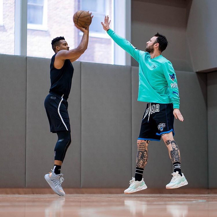 21世纪最强得分手背后的男人！他曾集齐风尘四侠+雷霆三少