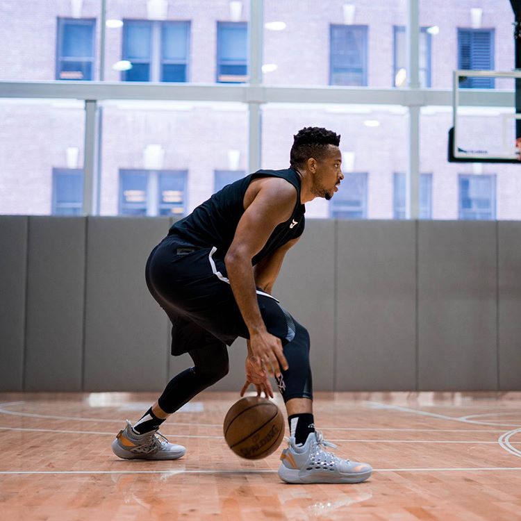 21世纪最强得分手背后的男人！他曾集齐风尘四侠+雷霆三少