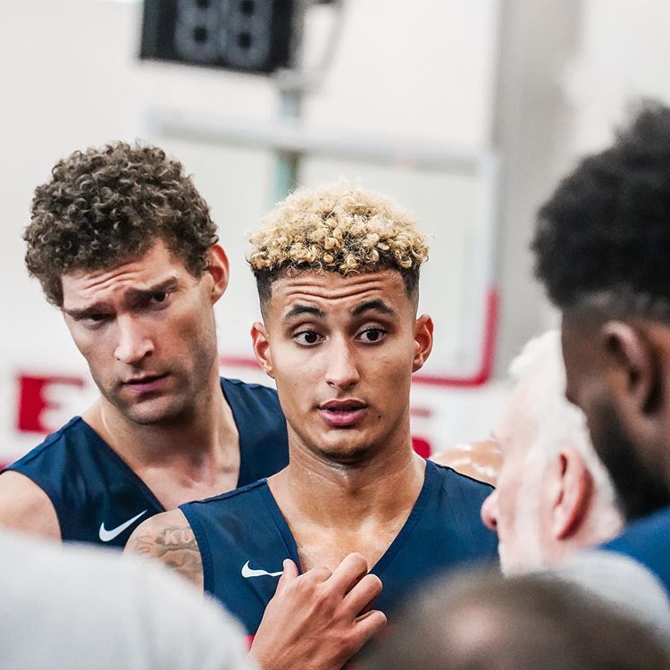 众将耐心聆听波波维奇讲解