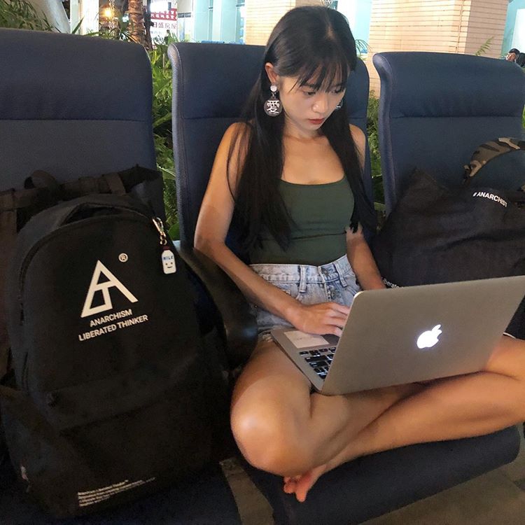 不靠美白滤镜!宝岛萌妹子喜欢杜兰特 身材超棒的运动女神