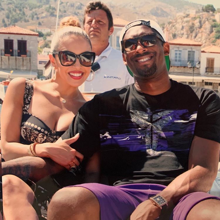 科嫂庆祝跟科比相识20周年！从少女变少妇 这颜值身材越来越能打