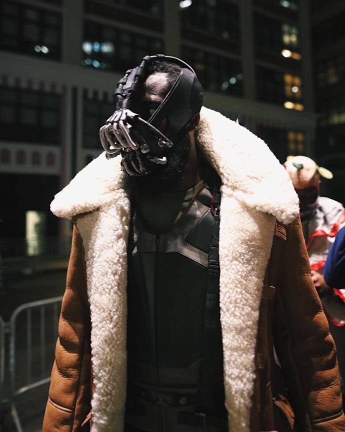 哈登cos《蝙蝠侠》经典反派贝恩