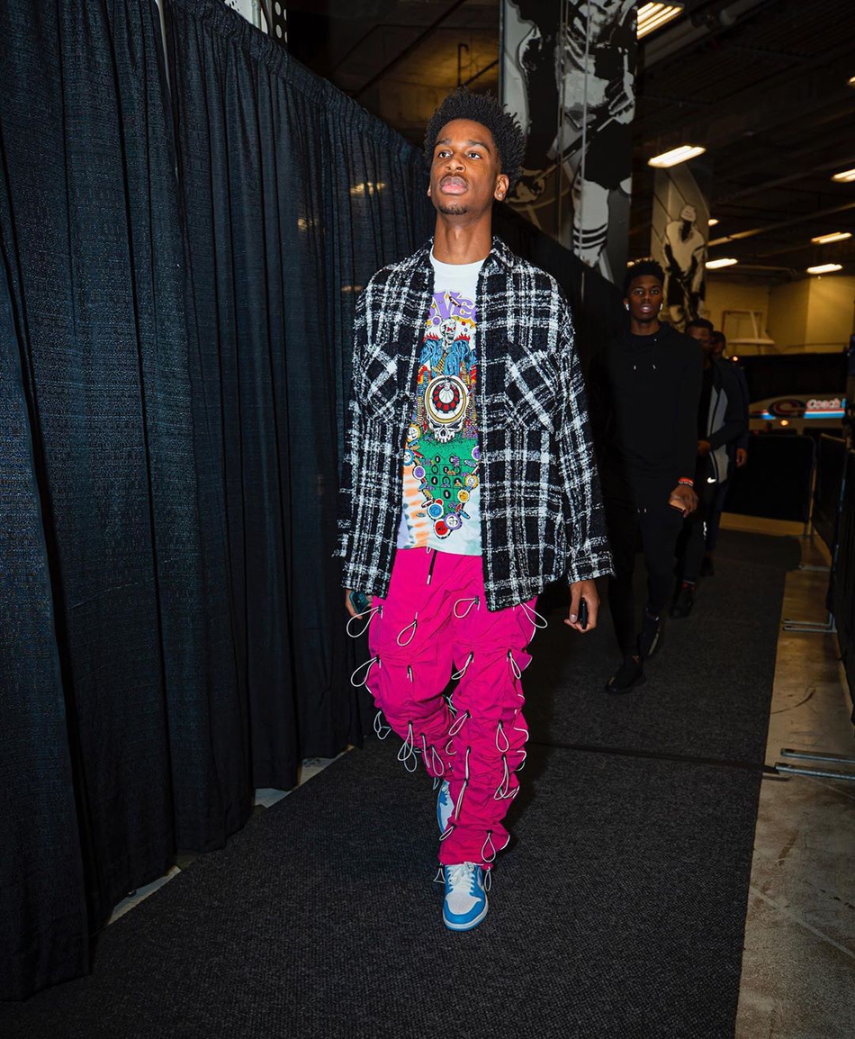 新秀赛第一潮男!高中就锁定女足队花 初恋脸大长腿还有绝美闺蜜团