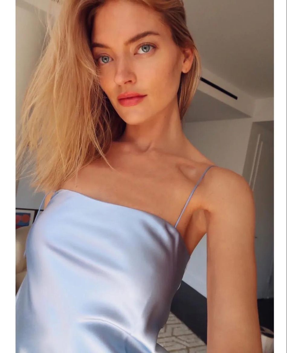 两米大长腿!吊打网红脸!维密女神在锡安面前竟然秒变迷妹