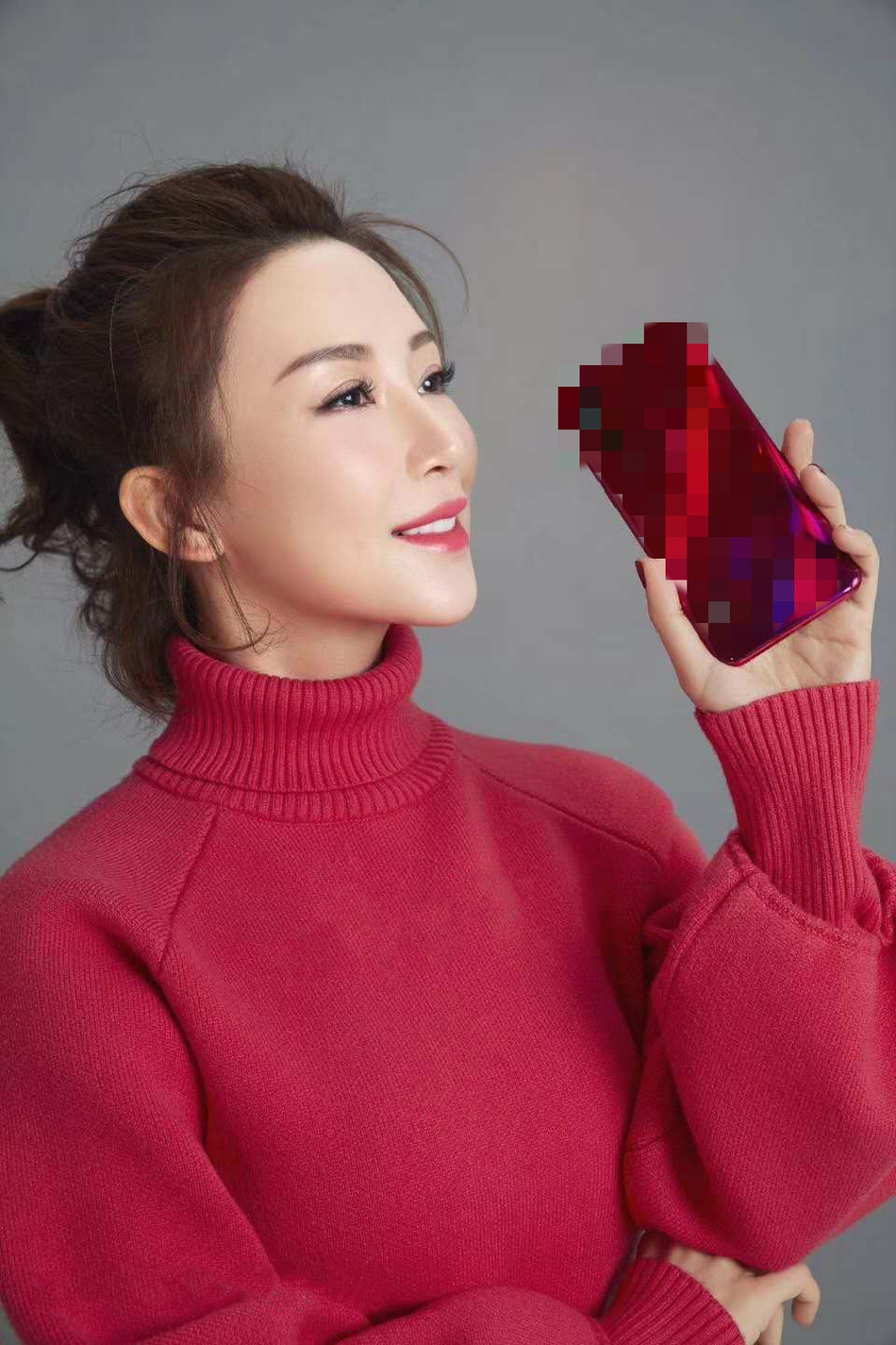 潘晓婷尽显跨界时尚魅力