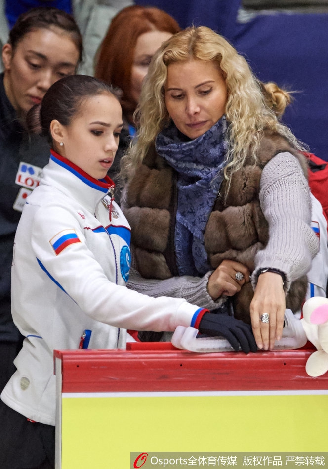 花滑大奖赛芬兰站羽生结弦训练