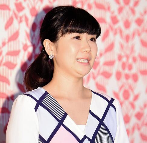 福原爱东京举办退役发布会